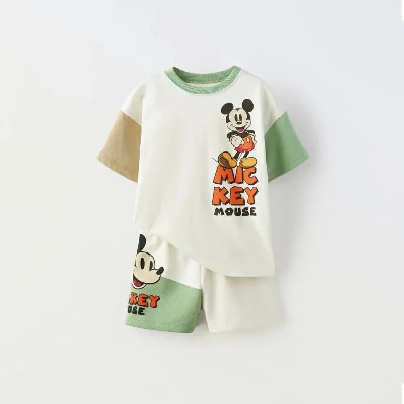 Summer Children's Short Sleeve Lion Cartoon Tracksuit - T-shirt & Shorts Two-Piece Outfit for Boys